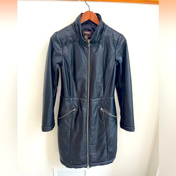 Danier leather trench coat - Picture 2 of 6